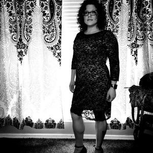 Meet your Posher, Leslie